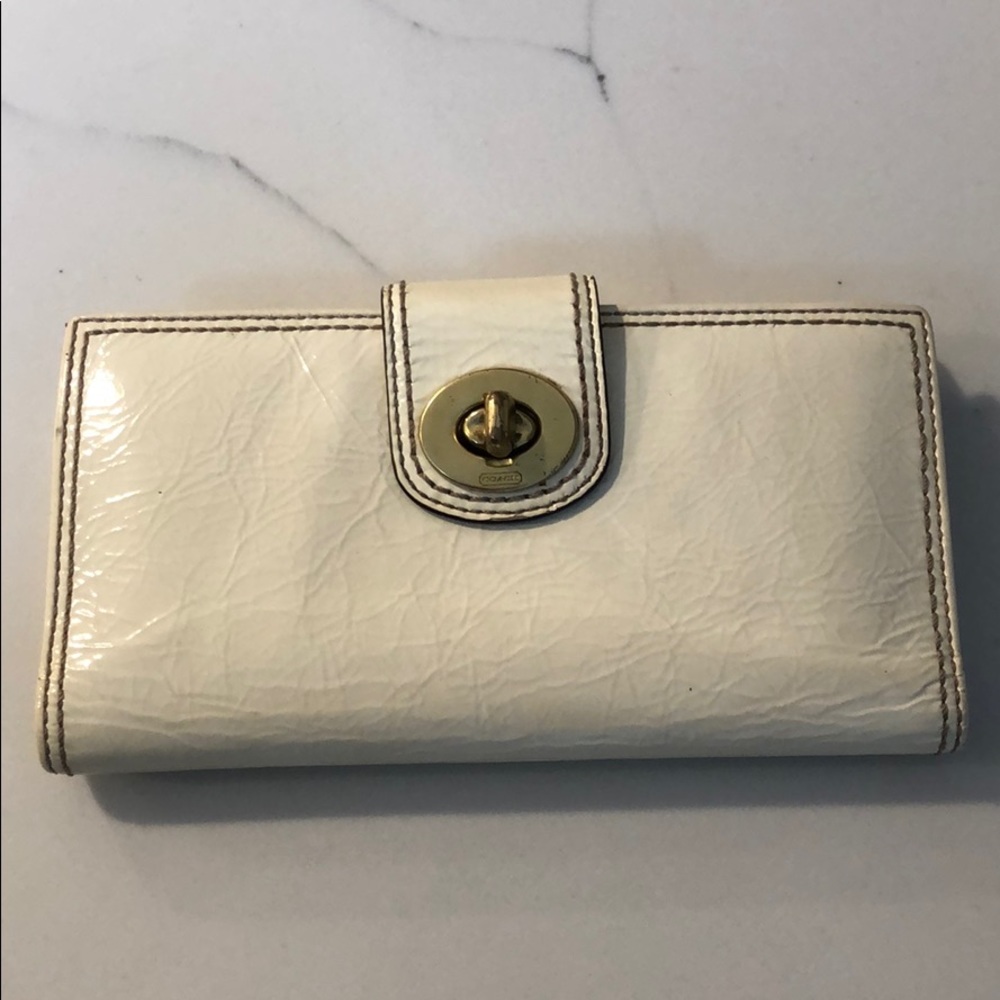 COACH women’s wallet